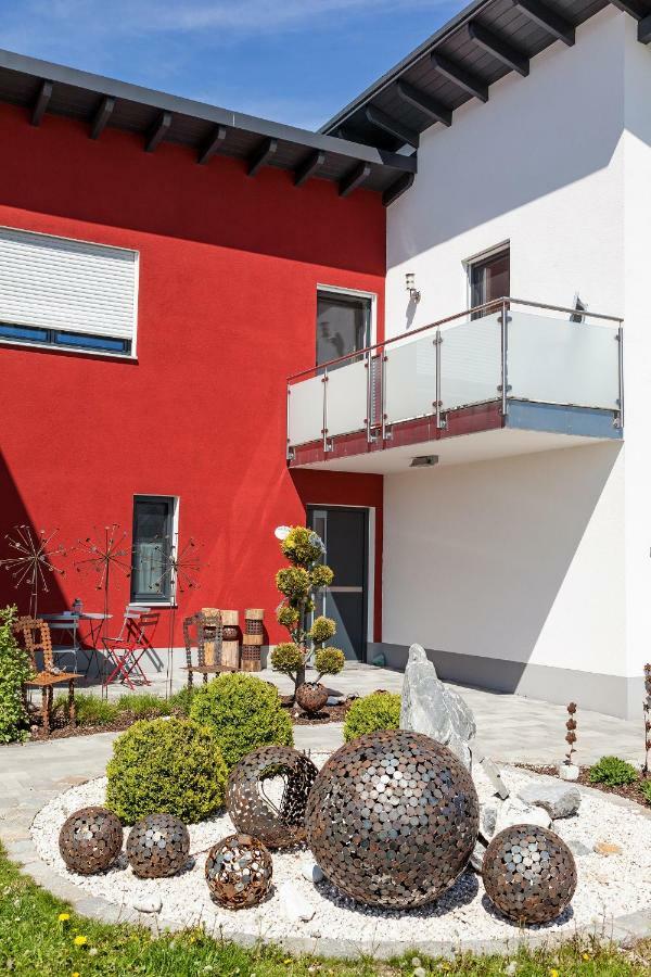 Apartament Haus Lindenfeld Ruhstorf an der Rott Zewnętrze zdjęcie